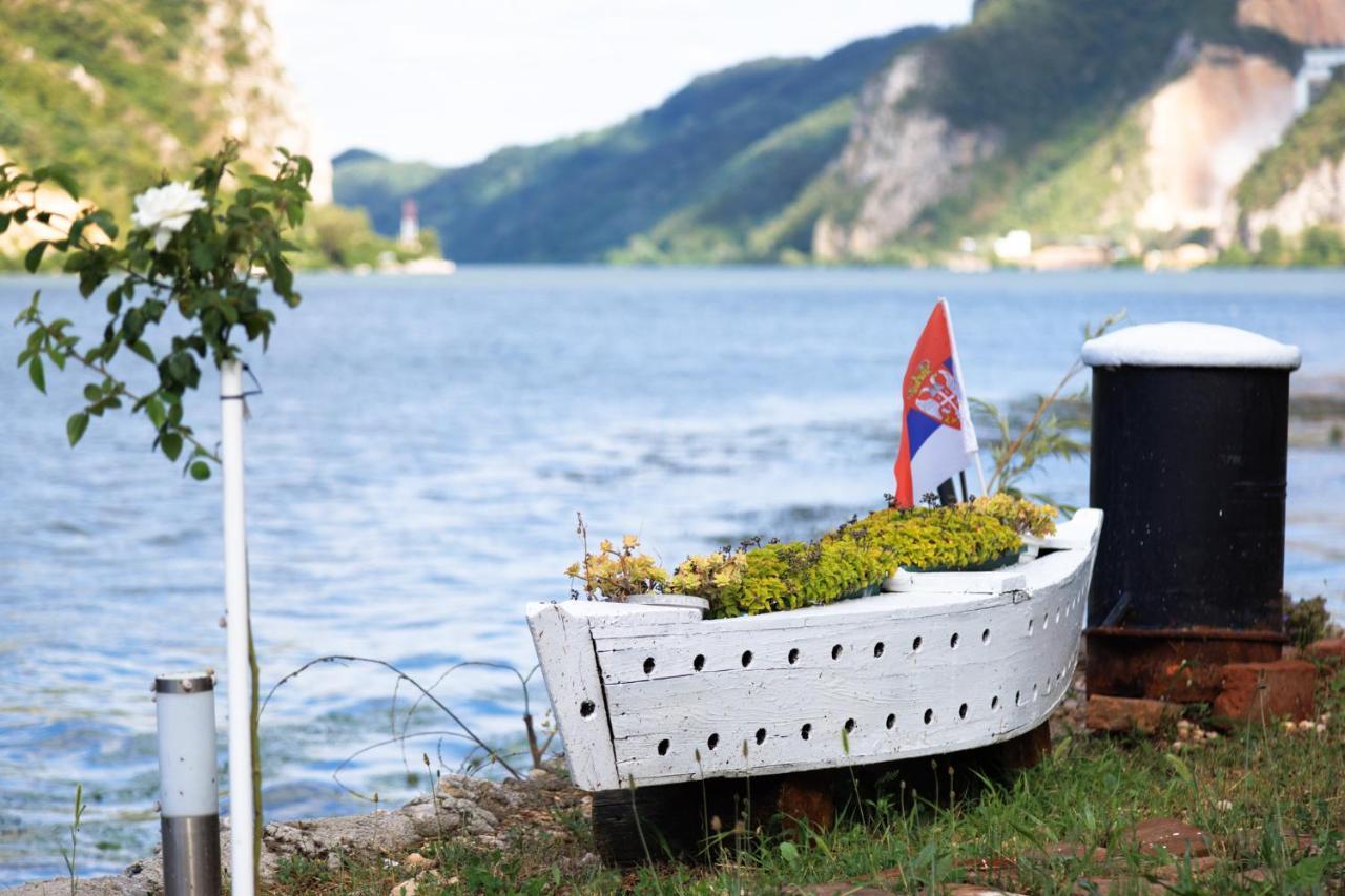 Apartman Barka Golubac Exterior foto